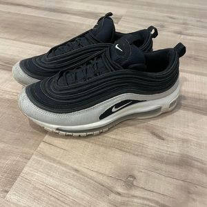 Women’s Nike Air Max 97